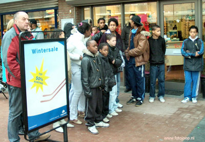 Foto 99 uit openingtokomilobi