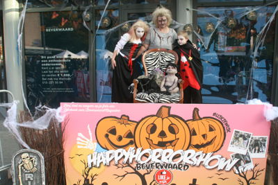 Foto 185 uit HALLOWEEN2016