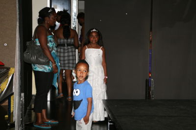 Foto 39 uit Miss Verkiezing Focus