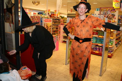 Foto 143 uit Halloween 31-10-09