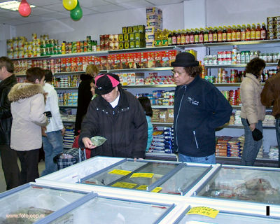 Foto 119 uit openingtokomilobi