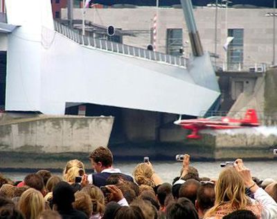 Foto 58 uit red bull air race r.dam