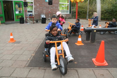 Foto 3 uit PCB DeParel Lekkerfit