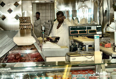 Foto 16 uit halal slagerij de bever