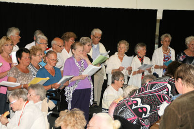 Foto 56 uit Ouderen4Daagse8_6