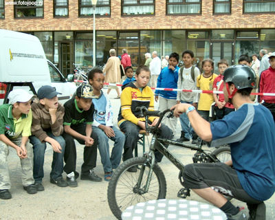 Foto 95 uit wijkfeest de dijk new