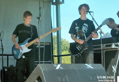 Foto 27 uit wijkparkfeest 2006