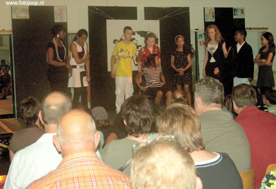 Foto 131 uit afscheidsfeestgroep8