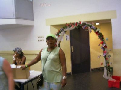 Foto 75 uit miss verkiezing 2005