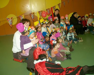 Foto 111 uit sintrkregenboog05.12