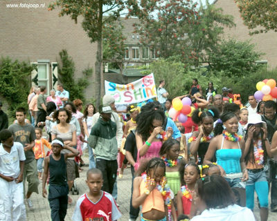 Foto 191 uit Carnaval 2007 b.w