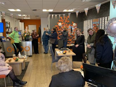 Foto 17 uit Ineke Pensioen 38 J