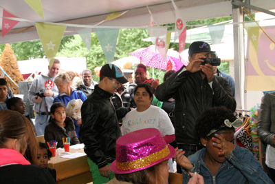 Foto 198 uit LikeJeWijkfeest14-9