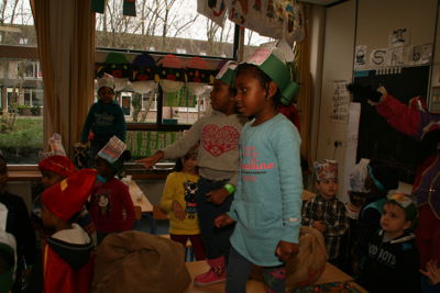 Foto 144 uit Sint-RKRegenboog