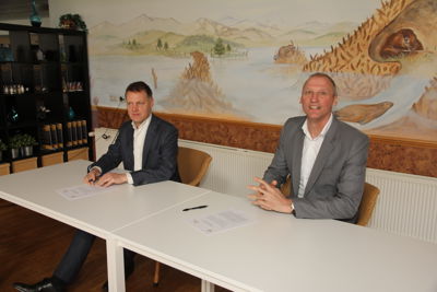 Foto 15 uit Tekenen Humanitas