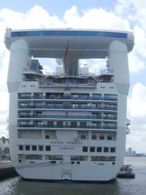 Foto 76 uit Cruiseschepen R.dam