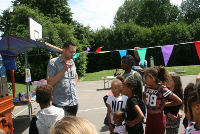 Foto 15 uit Buitenspeeldag13-6