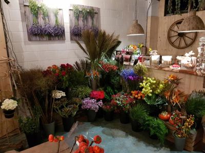 Foto 7 uit De Bloemenboetiek