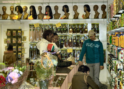 Foto 59 uit openingtokomilobi