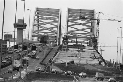 Foto 641 uit BRIENENOORDBRUG