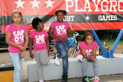 Foto 65 uit PlayGround18-08