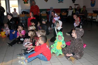 Foto 74 uit StormpolderCarnaval