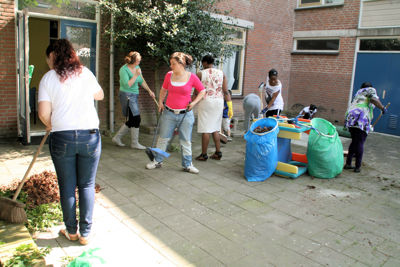Foto 41 uit Schoonmaakdag20_4_11