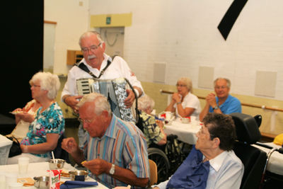 Foto 200 uit OuderVierdaagse23_6