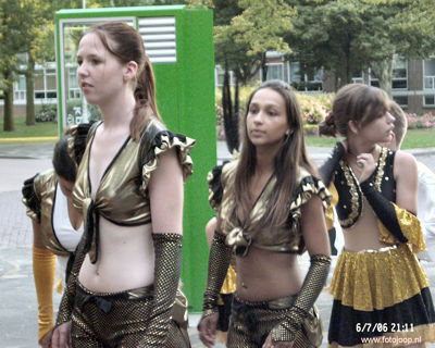 Foto 471 uit labandera 2006_new