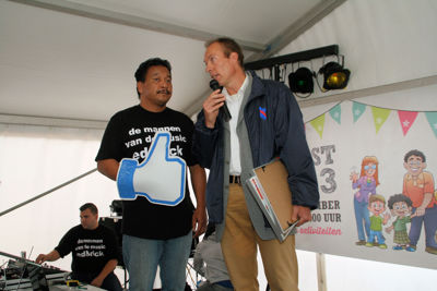 Foto 229 uit LikeJeWijkfeest14-9