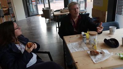 Foto 8 uit Doet Effe Mee Cafe