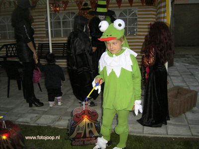 Foto 335 uit halloween2005