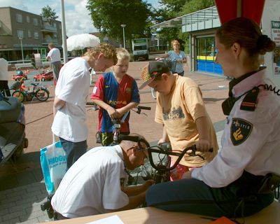 Foto 13 uit fiets veilig actie23_8