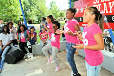 Foto 73 uit PlayGround18-08