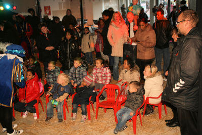 Foto 187 uit Sinterklaas30-11-12
