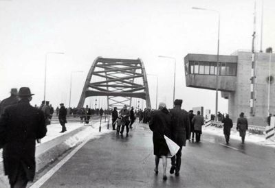 Foto 290 uit BRIENENOORDBRUG