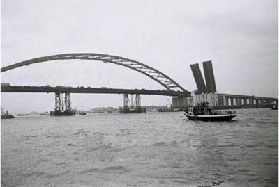 Foto 279 uit BRIENENOORDBRUG