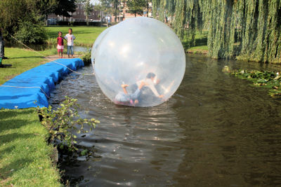 Foto 215 uit Wijkfeest-Braderie