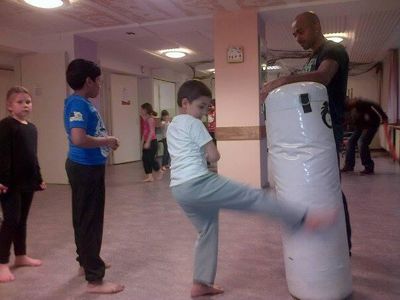 Foto 166 uit CardioKickBoxen4Kids