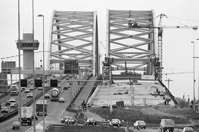 Foto 292 uit BRIENENOORDBRUG