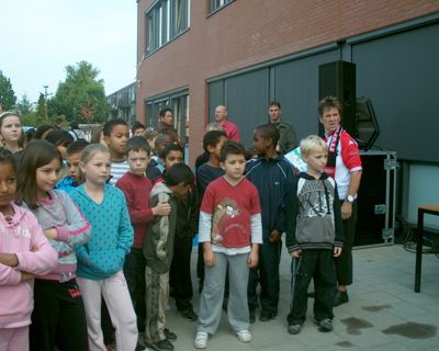 Foto 176 uit schoolsportplein07b.w