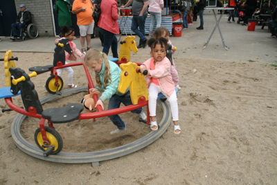Foto 92 uit KoningsDag27-04-18