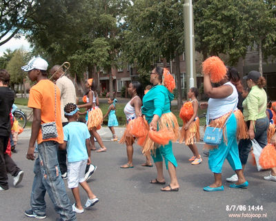 Foto 188 uit carnaval 2006 b.w