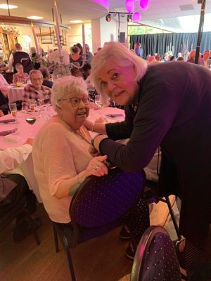 Foto 49 uit Ouderen Gala 6-5-22