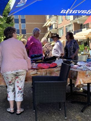 Foto 24 uit Rommelmarktijsselburgh