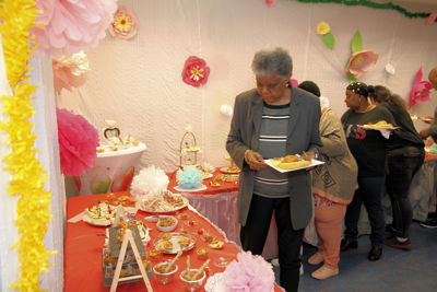 Foto 82 uit High Tea Party