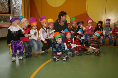 Foto 131 uit SintRkRegenboog4_12