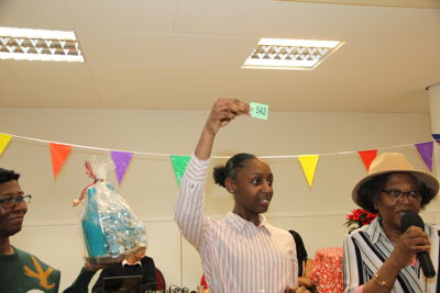 Foto 60 uit Stichting Ik Geef