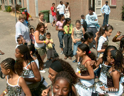 Foto 146 uit carnaval 2006 b.w