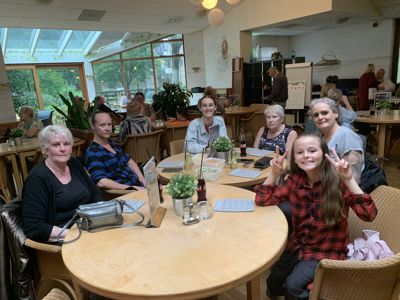 Foto 9 uit GROTE BINGO24-7